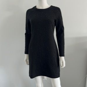 Banana republic long sleeve black dress Size 6P/8